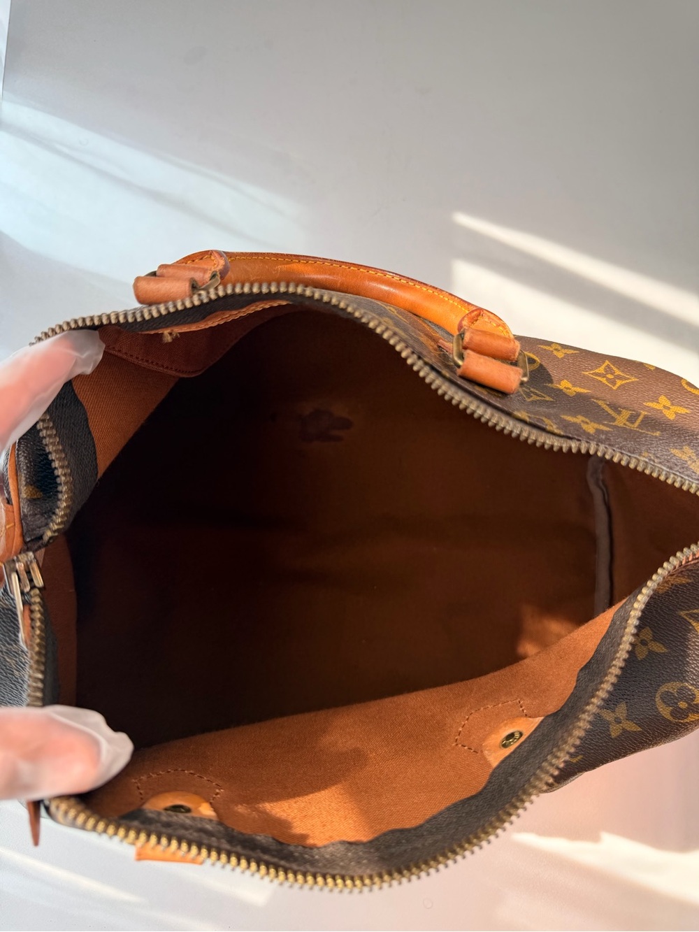 Vintage Louis Vuitton Speedy 35 - Picture 7 of 11